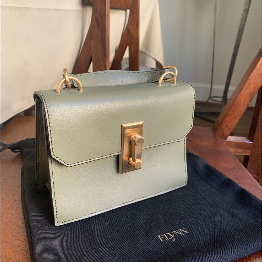 FLYNN Purse